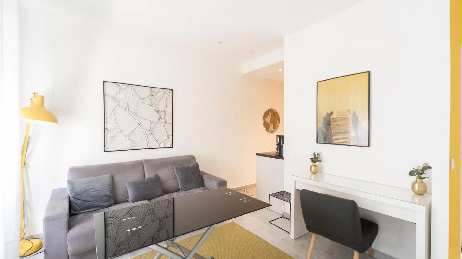 Lovely Renovated 45M2 In The Hearth Of 戛纳